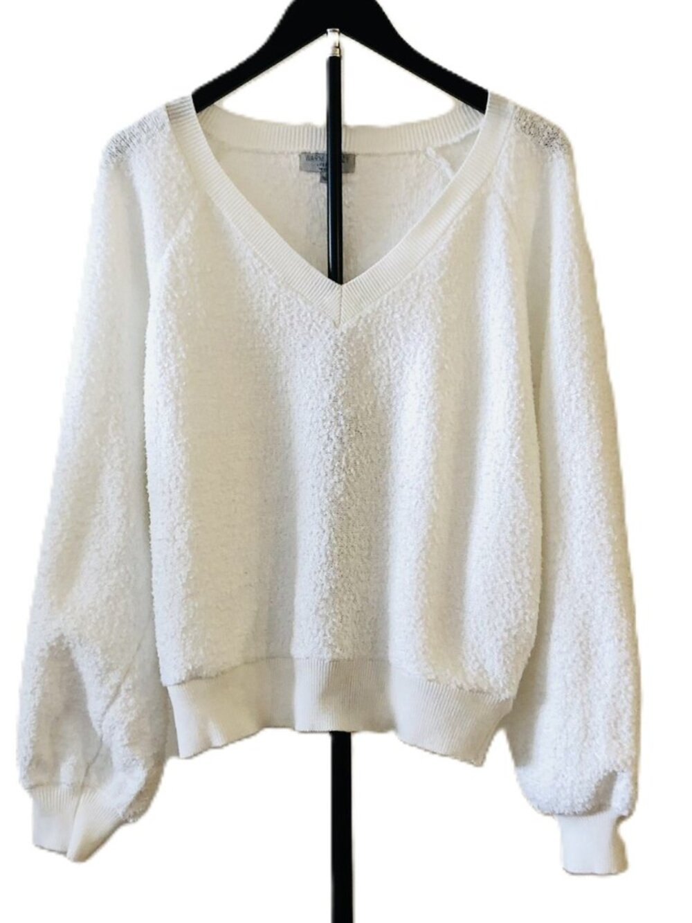 Warm & Cozy Lifestyle Nubby Fuzzy Pullover V-Neck Sweater White Knit Size Large